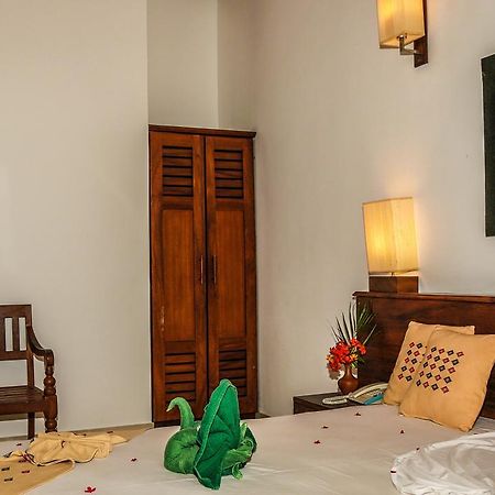 Senani Hotel Kandy Eksteriør bilde