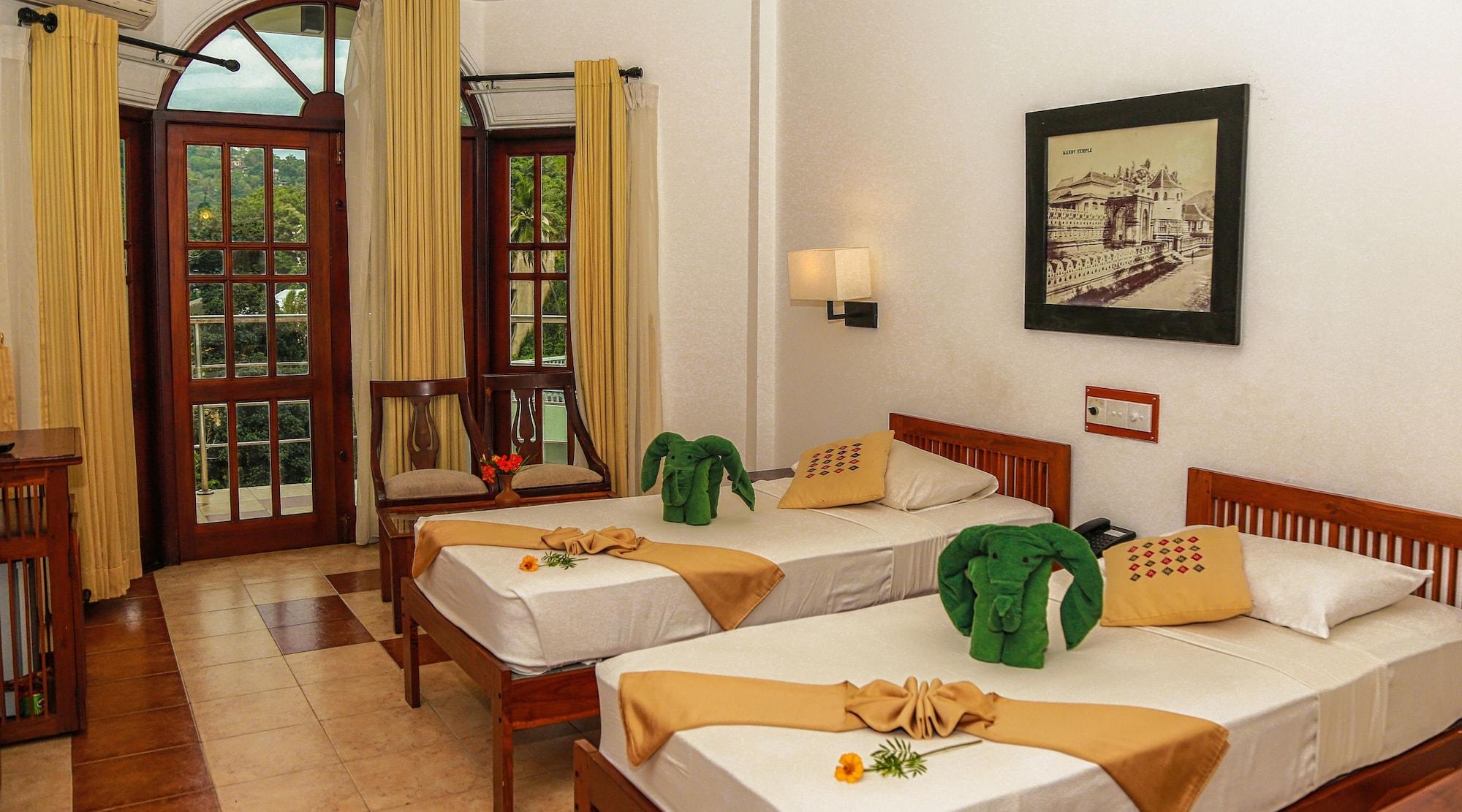 Senani Hotel Kandy Eksteriør bilde