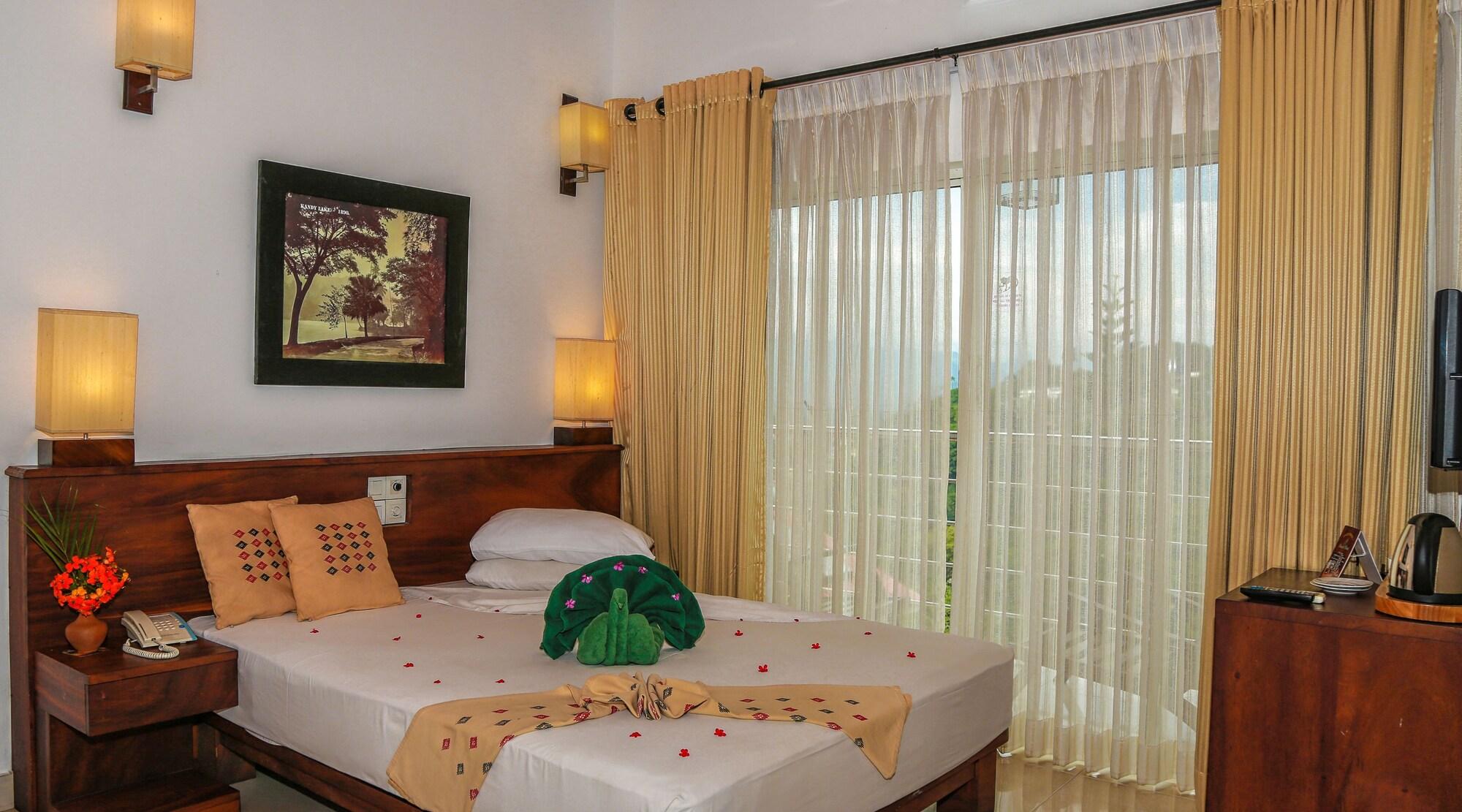 Senani Hotel Kandy Eksteriør bilde