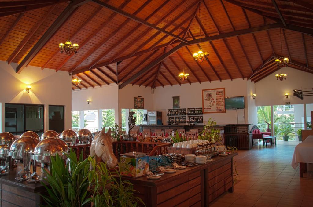 Senani Hotel Kandy Eksteriør bilde