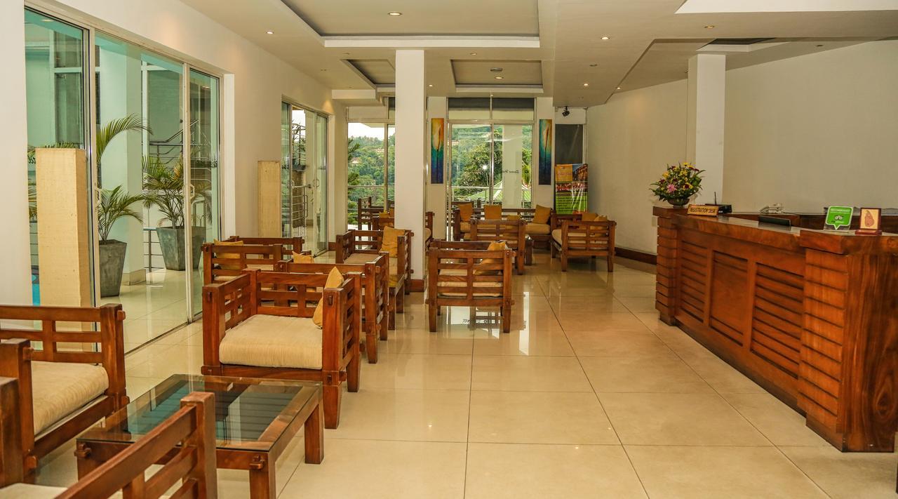Senani Hotel Kandy Eksteriør bilde
